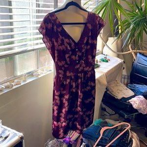 Guess dress size 5 fits like a 4